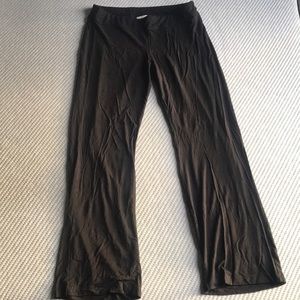 Neiman Marcus Exclusive Black Rayon Spandex pants